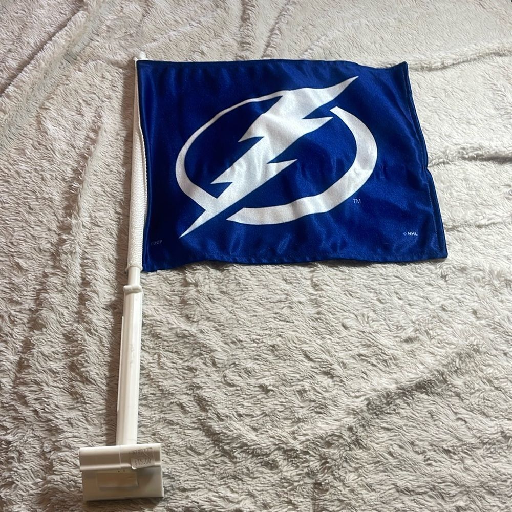 Tampa Bay Lightning car window flag NEW